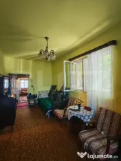 Casa batraneasca renovabila, 1033 mp teren, zona Poiana 