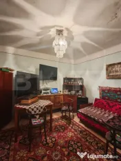 Casa batraneasca renovabila, 1033 mp teren, zona Poiana 