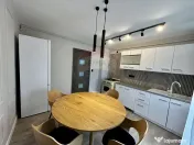 Apartament cu 3 camere de închiriat în zona Sasar 