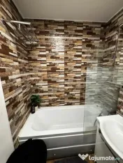 Inchiriez apartament modern, 3 camere, in Dragos Voda 
