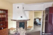 De vânzare casă cu 2 camere în Ernei Curte Comuna 