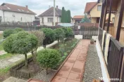 De vânzare casă cu 2 camere în Ernei Curte Comuna 