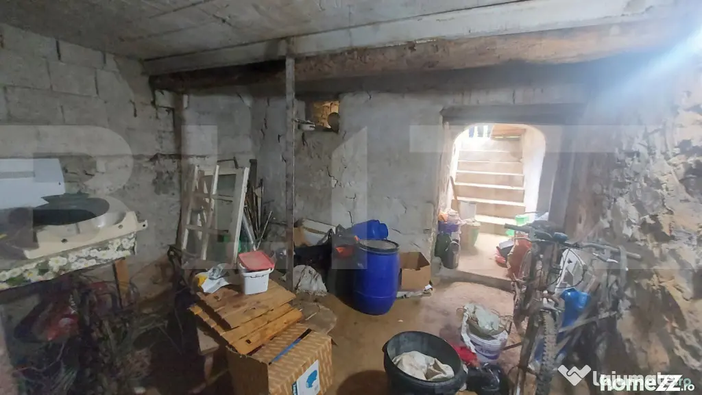 Casă solidă, teren de 2.800 mp cu livada - Aninoasa - Aninoasa (Covasna)