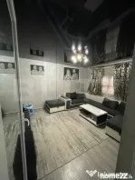 Casa de vanzare, 97 mp, zona Piata Centrala