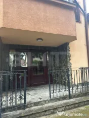 CASĂ DE ÎNCHIRIAT – IDEALĂ PENTRU CAZAREA MUNCITORILOR