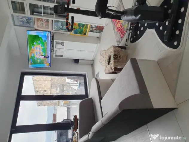 Penthouse luminos 75 mp utili + terasă mare + parcare inclusă_Donath Park