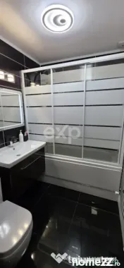 Apartament 3 Camere LUX (transformat în 2) – Renovare 202 