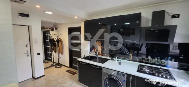 Apartament 3 Camere LUX (transformat în 2) – Renovare 202