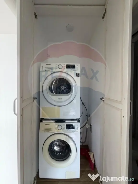 Apartament cu 3 camere de închiriat în zona Central