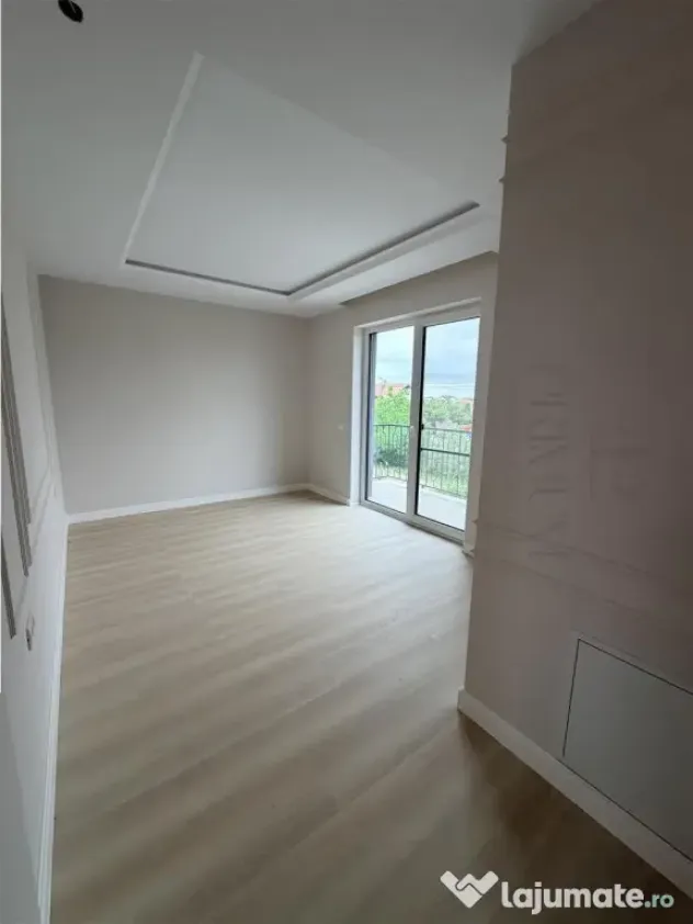 Casa superba - zona centrala - curte amenajata - camere vide