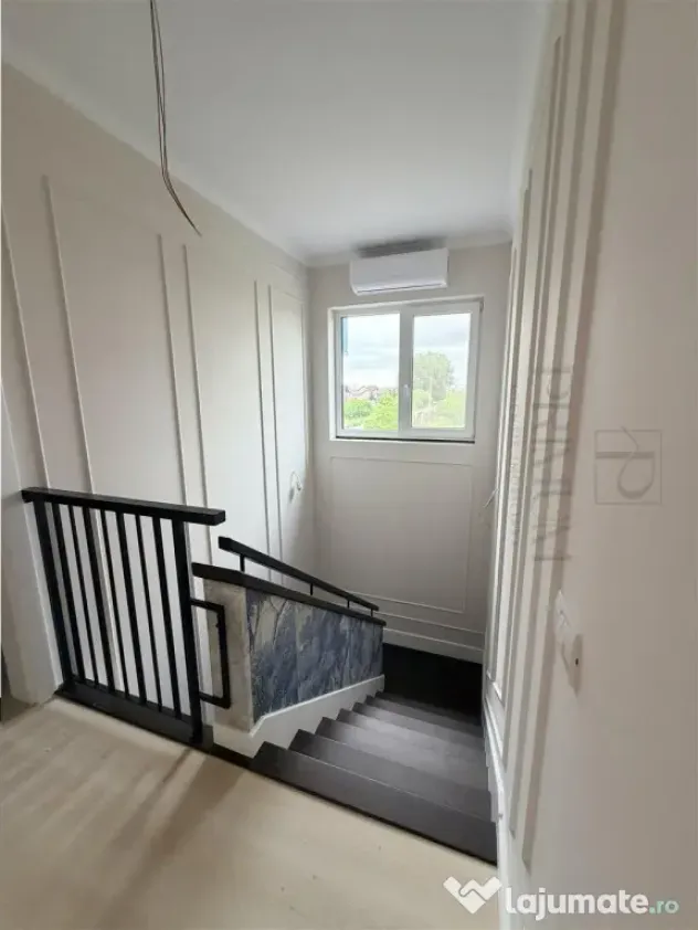 Casa superba - zona centrala - curte amenajata - camere vide