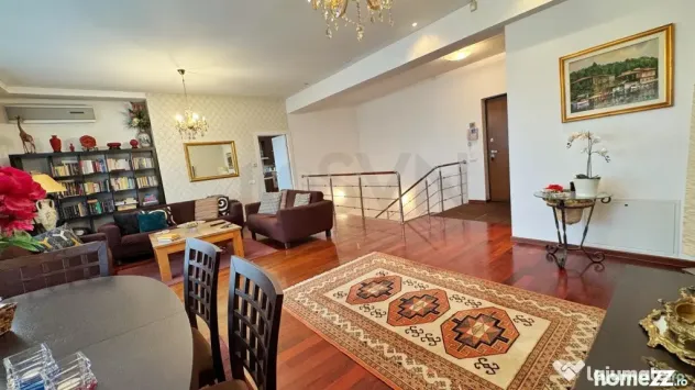 Duplex l Sos.Nordului l Parcare