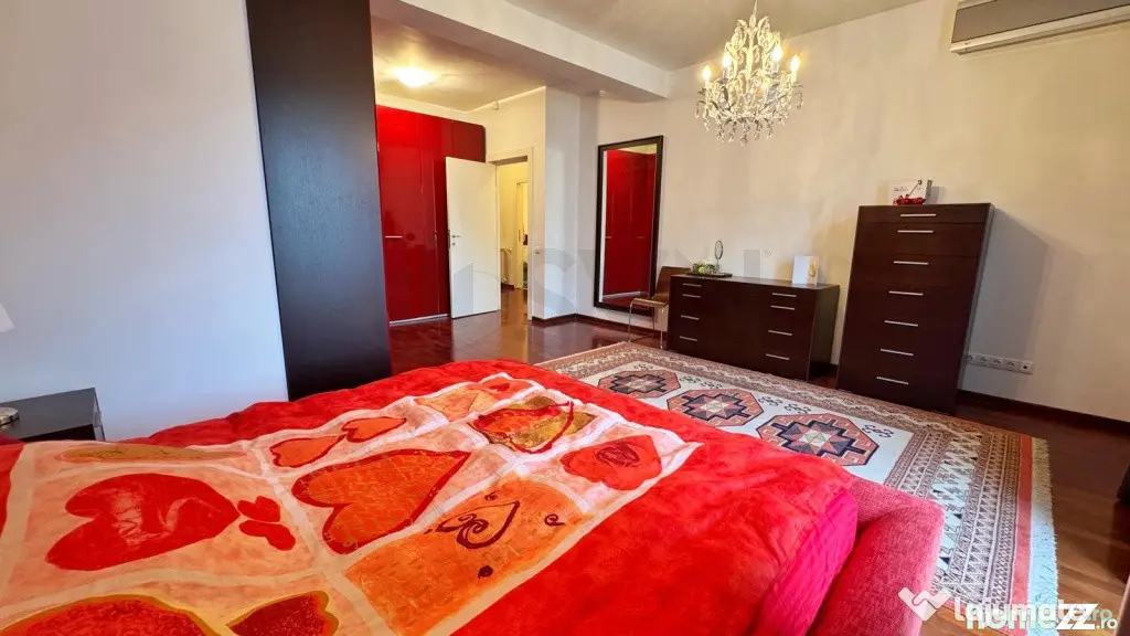 Duplex l Sos.Nordului l Parcare