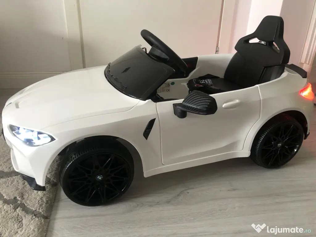 Mașinuța electrică BMW M4
