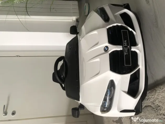 Mașinuța electrică BMW M4
