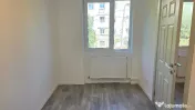 Vand apartament cu 2 camere in Deva, Dacia (Romanilor), etaj 1, 