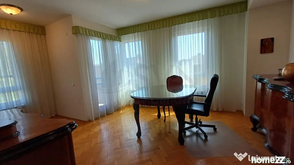 Apartament 4 camere l Universitate l Batistei