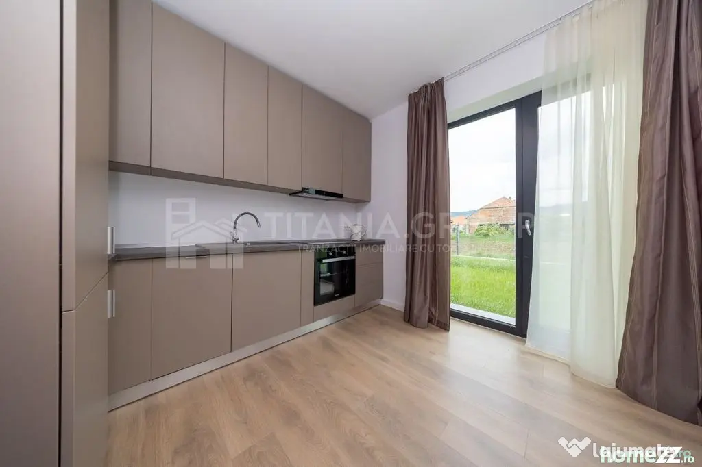 Casa individuala 4 camere, teren de 596 mp, partial mobil... - Cristian (Brasov)