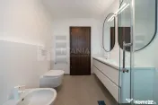 Casa individuala 4 camere, teren de 596 mp, partial mobil... 