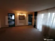 Casa de inchiriat,8 camere +, nemobilata, Gruia 