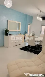 Inchiriez apartament 4 camere 