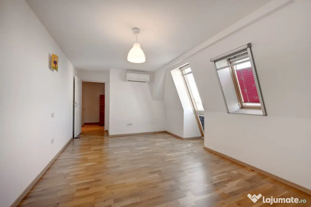 Apartament spațios de 4 camere cu loc de parcare, Calea Că