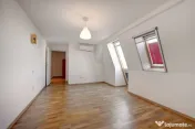 Apartament spațios de 4 camere cu loc de parcare, Calea Că