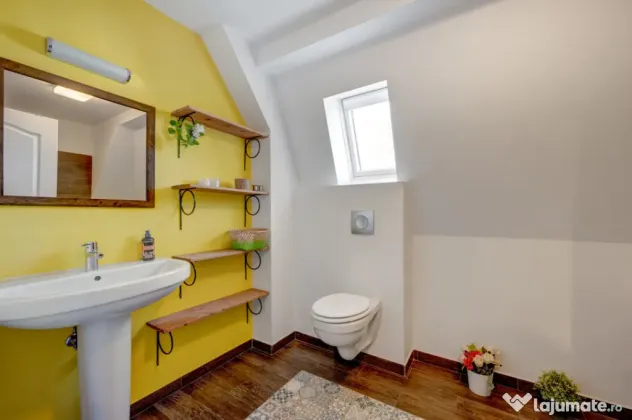 Apartament spațios de 4 camere cu loc de parcare, Calea Că