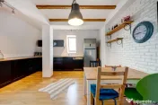 Apartament spațios de 4 camere cu loc de parcare, Calea Că