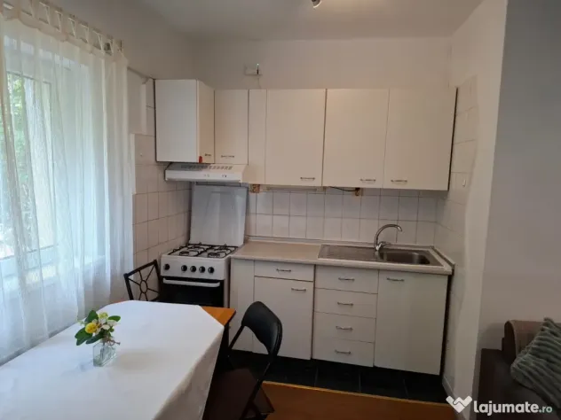 Propietar închiriez ap.2 cam, mobilat, metrou Timpuri Noi, zonă f.liniştită