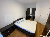 Apartament 3 camere, parcare, zona Terra