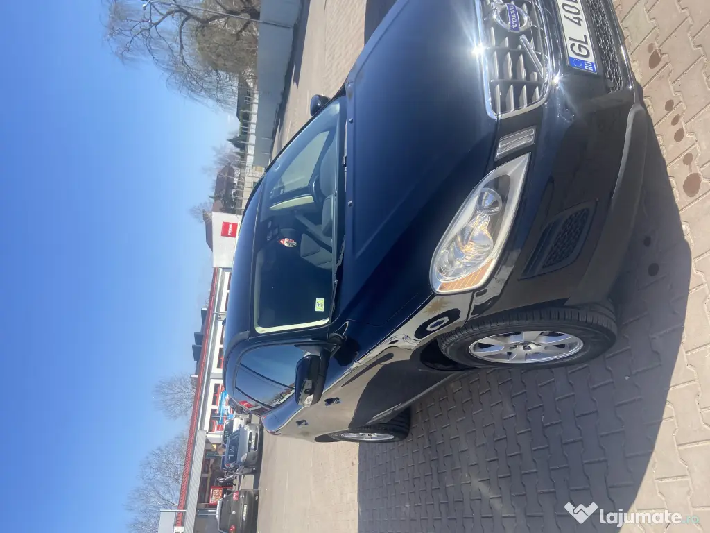 Volvo XC 60 2.0 cutie Automata(motor 5 cilindri Volvo)