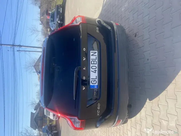 Volvo XC 60 2.0 cutie Automata(motor 5 cilindri Volvo)