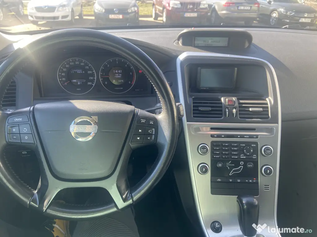 Volvo XC 60 2.0 cutie Automata(motor 5 cilindri Volvo)