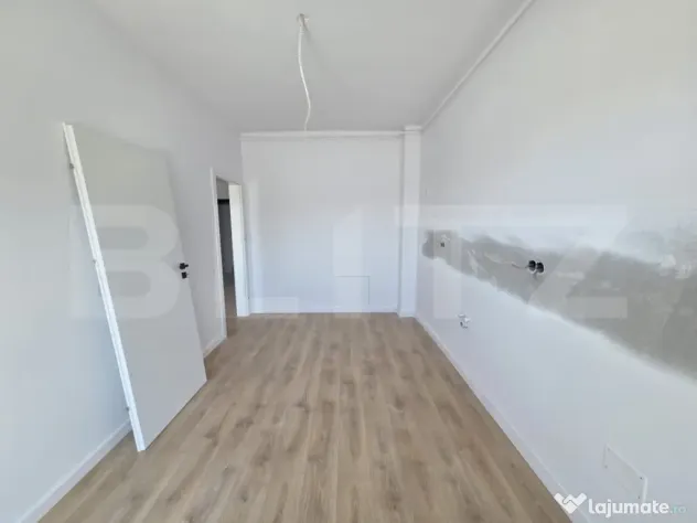 Apartament 2 camere, FINISAT, terasa, CF, Zona Centrala !