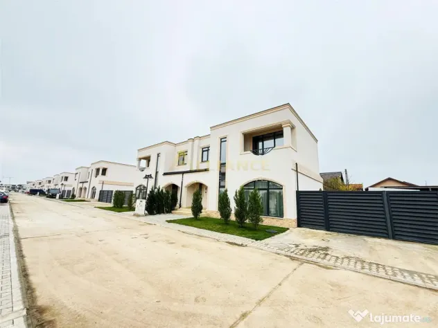 Duplex Premiun - 5 Camere - 3 Bai -Panouri solare