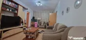 Doua camere transformat in 3 camere. 