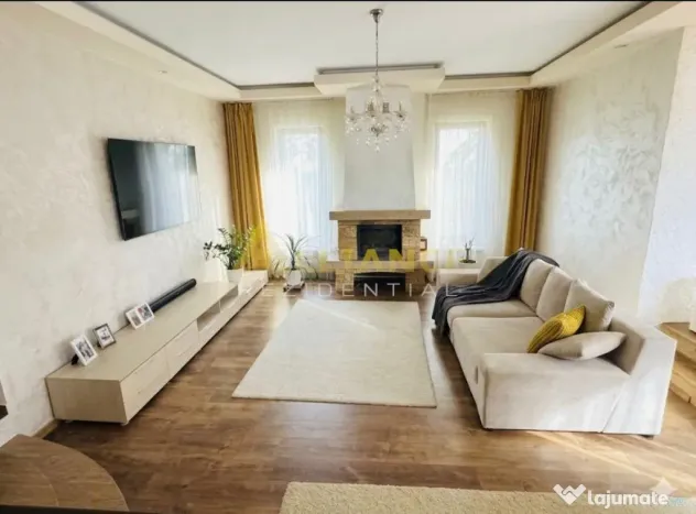 Casa individuala premium cu piscina, panouri fotovoltaice si