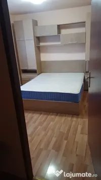 Inchiriez Decomandat 2 camere zona Gara Nicolina -Cantemir I Persoană fizică 