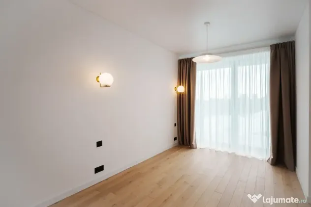 Proprietar apartament 2 camere One Lake District etaj 4