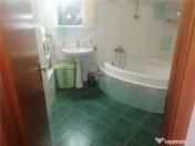 Spatios cu 2 Bai Iulius Mall