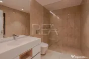 Duplex 310 mp, 4 camere + dining, One Herastrau Towers