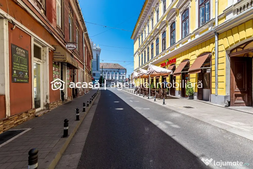 Spațiu birouri central cu 2 intrări pe Str. Unirii 1 Arad.