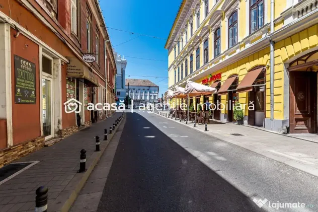 Spațiu birouri central cu 2 intrări pe Str. Unirii 1 Arad.
