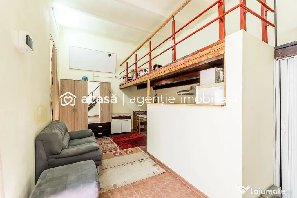 Spațiu birouri central cu 2 intrări pe Str. Unirii 1 Arad.
