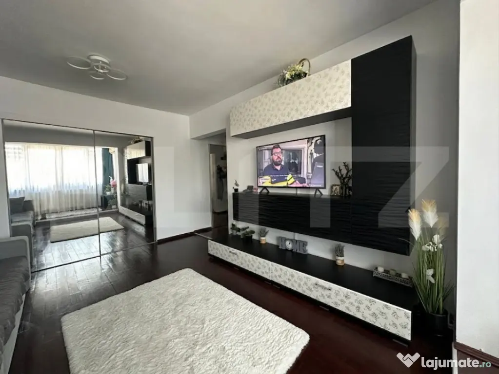Apartament 2 camere renovat complet, panoramă superbă, Dev
