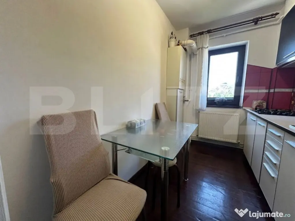 Apartament 2 camere renovat complet, panoramă superbă, Dev