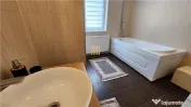 Apartament 3 camere - 100 mp De Inchiriat Suceava