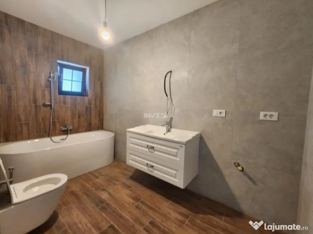CASA PREMIUM VALEA URSULUI, 4 CAMERE, 2 BAI, INDIVIDUALA,400