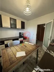 Apartament 2 Camere Decomandat - N#259;vodari 